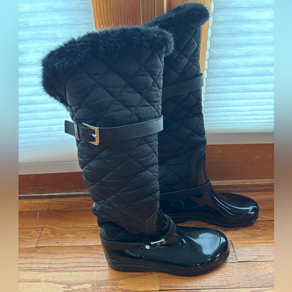 Black women’s Michael Kors rain boots